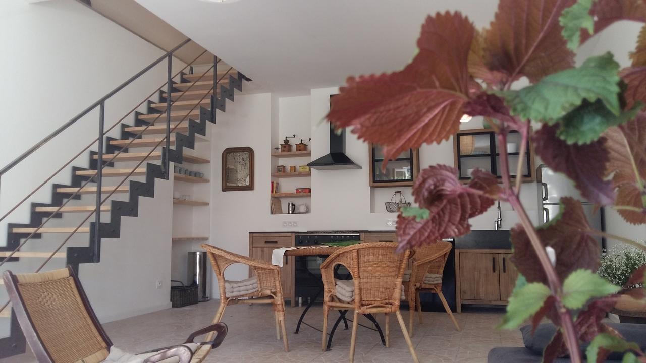 Villa Mazet Des Artistes à Mouries Extérieur photo